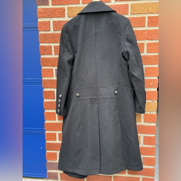 Guess long heavy overcoat in size S and black - Picture 6 of 13